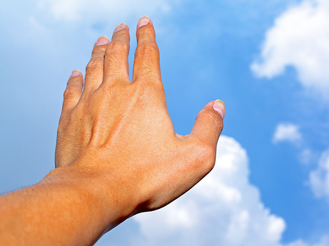 Segen Hand Paul Zilvanus Lonan Pixabay
