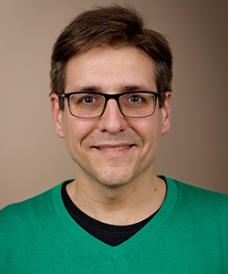 Holger Daniel 250x300