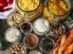 Gläser Lebensmittel